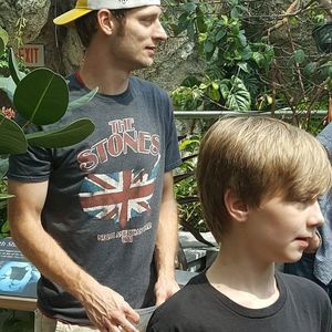 Meet your Posher, Lathan